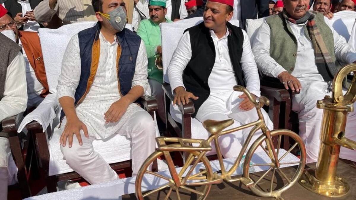 जयंत का CM योगी पर तंज, ‘बाबा जी बछड़ों के बीच ही रहते हैं खुश, 22 में उन्हें फ्री कर दो’ UP Tak