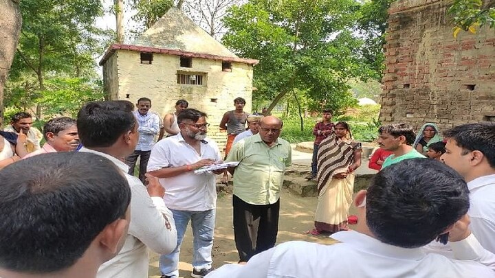 बलरामपुर में रहस्यमयी बुखार का प्रकोप, एक हफ्ते में एक ही गांव के 9 लोगों की मौत UP Tak