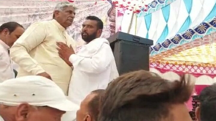 सपा विधायक की बहन को देख बीजेपी एमएलसी ने छोड़ा मंच, शामली में दिखी अजब सियासत UP Tak