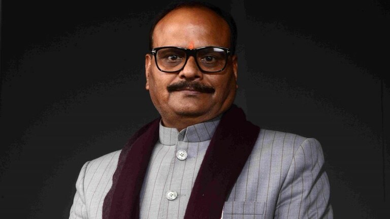 स्वास्थ्य विभाग के खाली पदों पर भर्ती के लिए आयोग बनाने पर विचार कर सकती है सरकार: ब्रजेश UP Tak