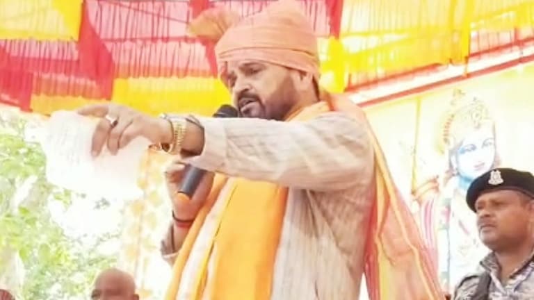 जानें कौन हैं BJP सांसद बृजभूषण शरण सिंह, जिनपर महिला पहलवान ने लगाया यौन उत्पीड़न का आरोप UP Tak