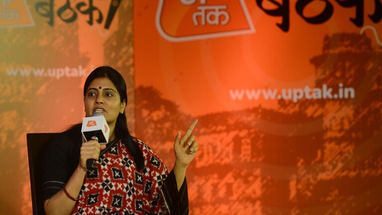 क्या यूपी में सीएम पद का चेहरा नहीं बन सकतीं अनुप्रिया पटेल? केंद्रीय मंत्री ने दिया जवाब UP Tak