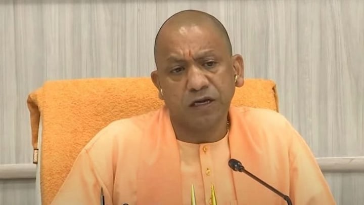 यूपी: कांवड़ यात्रा में निश्चित वॉल्यूम पर ही बजेगा डीजे, फिल्मी गाने नहीं बजा सकेंगे भक्त UP Tak