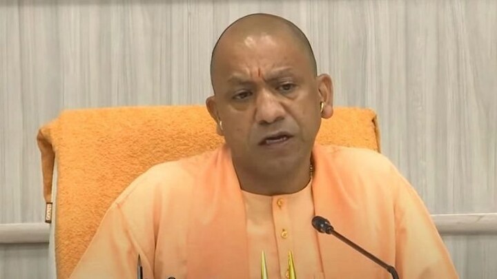 यूपी में मानसून की बेरुखी पर सीएम योगी ने ली अधिकारियों की बैठक, बोले- अलर्ट मोड पर रहें UP Tak