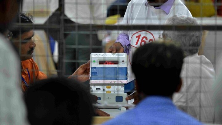 आजमगढ़ और रामपुर लोकसभा उपचुनाव की मतगणना रविवार को सुबह 8 बजे से शुरू होगी UP Tak