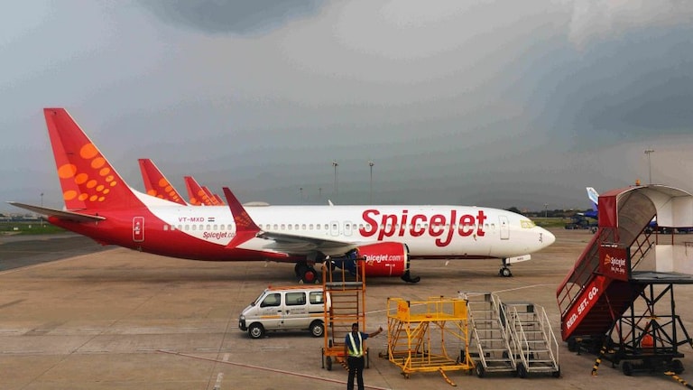 UP Budget 2022: 5 अंतरराष्ट्रीय एयरपोर्ट, यहां जानें प्रदेश के इंफ्रा के लिए और क्या मिला UP Tak