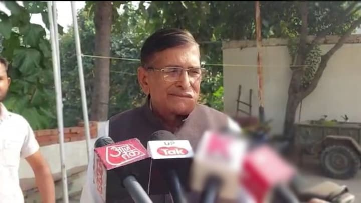 डिंपल के नामांकन में क्यों नहीं पहुंचे शिवपाल यादव, मुलायम के छोटे भाई ने बताया ये कारण UP Tak