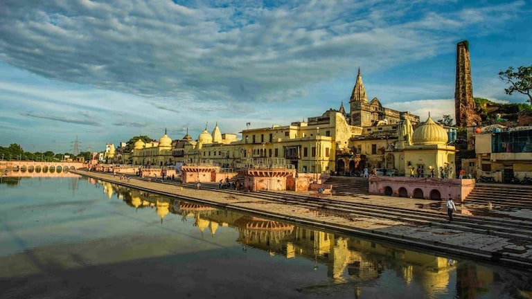 नए साल के आगमन पर अयोध्या को मिलेगा आधुनिक सोलर क्रूज का तोहफा, इसमें होंगी ये विशेषताएं UP Tak