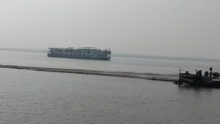 यूपी के वाराणसी से चला गंगा विलास क्रूज बिहार के इस जिले में फंसा, सामने आई ये वजह, जानिए गंगा विलास क्रूज