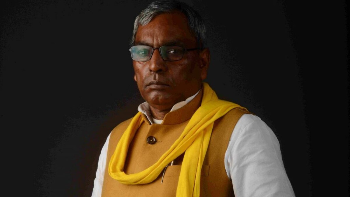 UP चुनाव: पूर्वांचल में कितनी सीटें जीत रहा SP गठबंधन? राजभर ने किया ये दावा UP Tak