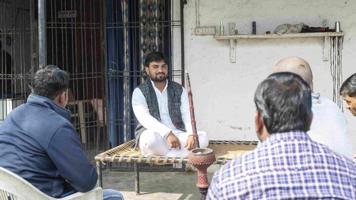 UP: प्रधानों, क्षेत्र प्रमुखों, जिला पंचायत अध्यक्षों का मानदेय बढ़ा, जानें अब कितना हुआ UP Tak