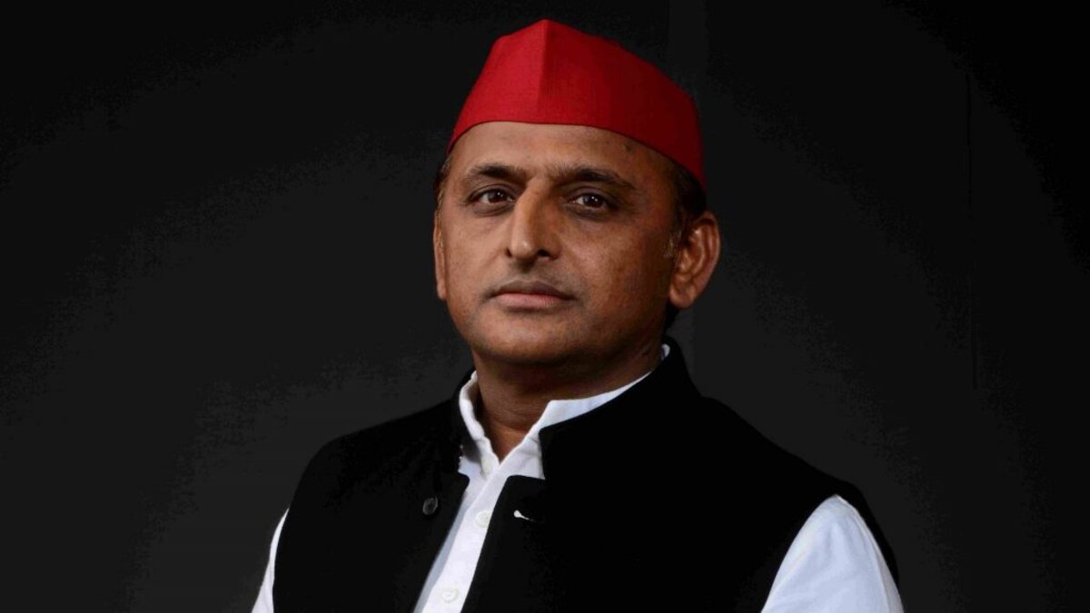 चंदौली: निशा यादव के परिजन से मिले अखिलेश, बोले- ‘बेटी की जान पुलिस की दबंगई से गई’ UP Tak