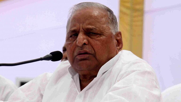 सपा संरक्षक मुलायम सिंह यादव की हालत गंभीर, मेदांता के ICU में भर्ती, अखिलेश-डिंपल पहुंचे UP Tak