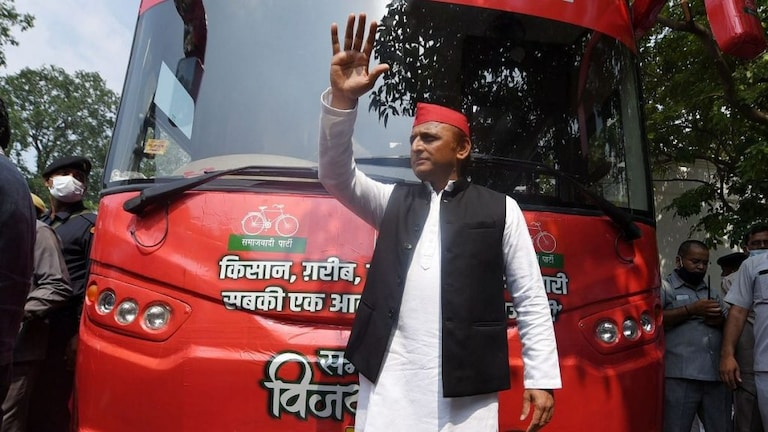 UP चुनाव 2022: मायावती के दलित वोट बैंक पर समाजवादी पार्टी की नजर, जानें अखिलेश का प्लान UP Tak