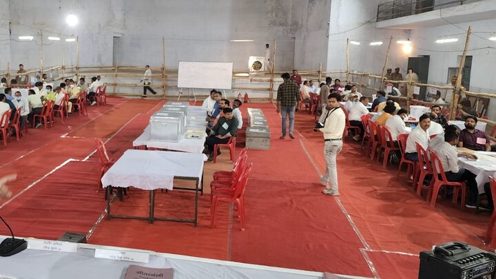 MLC चुनाव LIVE: बहराइच-श्रावस्ती और बाराबंकी सीट पर BJP उम्मीदवारों की जीत UP Tak