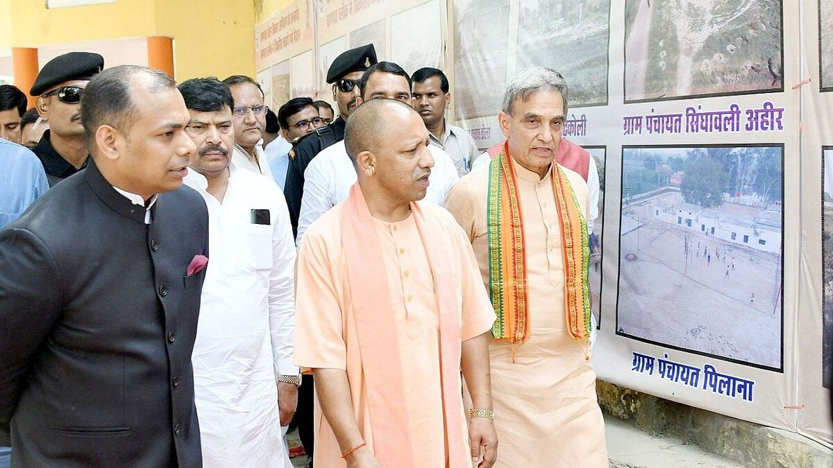 बागपत: पुलिस के हूटर का इतना खौफ हो कि अपराधी कांप जाएं- सीएम योगी UP Tak