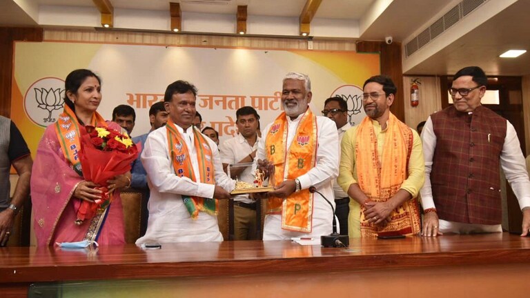 BJP में शामिल हुए सुभाष पासी की कहानी, जानिए क्या है उनका मुंबई कनेक्शन UP Tak