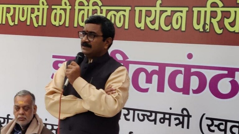 BJP के मजबूत प्रत्याशियों को हराने के लिए SP-कांग्रेस के बीच गुप्त समझौता: नीलकंठ तिवारी UP Tak