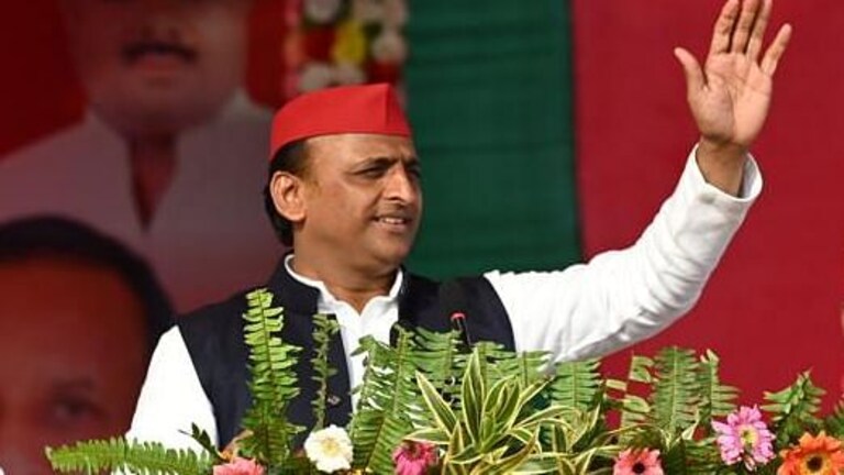 वोटिंग के बीच अखिलेश यादव ने की 2017, 2019 चुनाव की बात, सीटों को लेकर बताया फाइनल आंकड़ा UP Tak