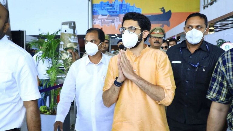 अयोध्या की मेरी यात्रा राजनीति नहीं, भगवान राम का आशीर्वाद लेने आया हूं: आदित्य ठाकरे UP Tak