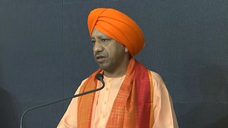 देश और धर्म की रक्षा के लिए प्रेरणापुंज है सिख गुरुओं का बलिदान: यूपी सीएम योगी आदित्यनाथ UP Tak