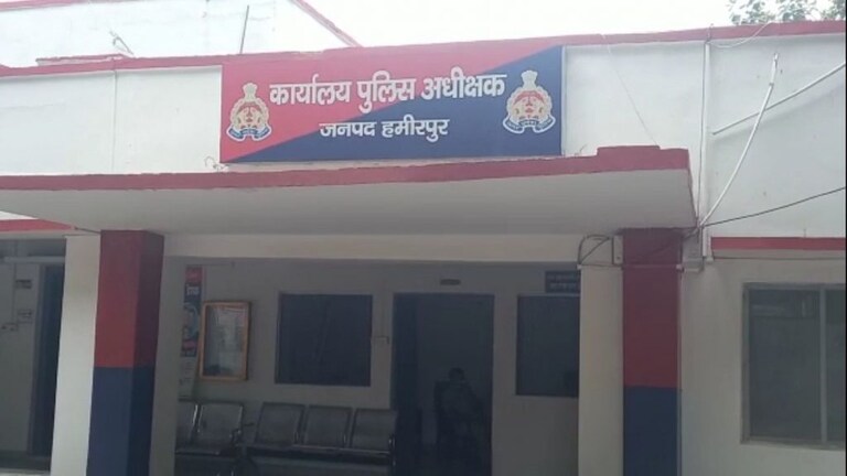 हमीरपुर: ‘रेप’ से आहत नाबालिग ने जहरीला पदार्थ खाकर आत्महत्या करने की कोशिश की UP Tak