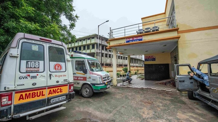 यूपी के इस मेडिकल कॉलेज में होगी बंपर भर्ती, यहां जानें पूरी जानकारी UP Tak