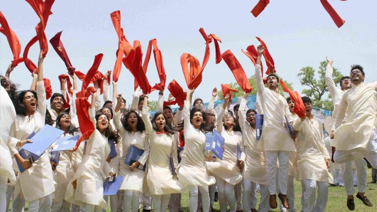 8वीं-10वीं पास भी कानपुर यूनिवर्सिटी में ले सकेंगे प्रवेश, शुरू हुए ये नए कोर्स UP Tak