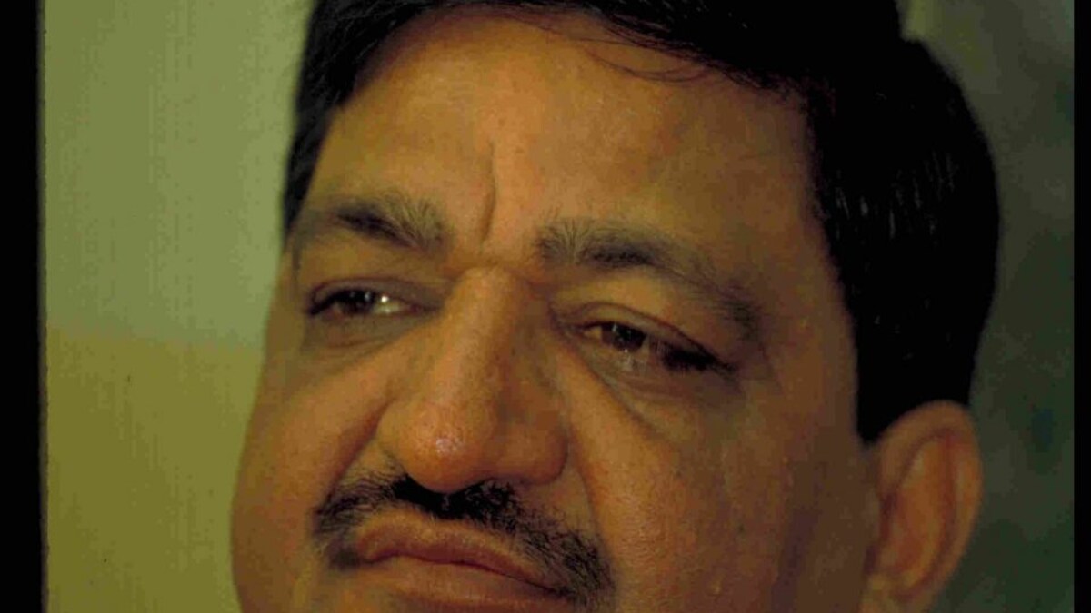 BJP वाला वादा तोड़ने वाले नरेश अग्रवाल की होगी वापसी? अखिलेश बोले- कहें कि बेइज्जती हुई UP Tak