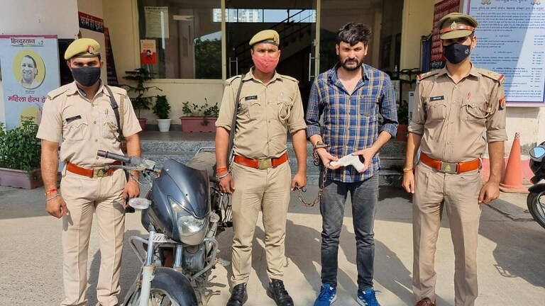 17 हत्याओं का आरोपी, ‘गदर’ गैंग का सरगना नवीन UP में अरेस्ट, इस स्टाइल से करता था हत्याएं UP Tak