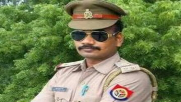 प्रयागराज: बाथरूम में मिली दारोगा की बॉडी, शरीर पर था सिर्फ अंडरवियर, पुलिस जांच में जुटी UP Tak