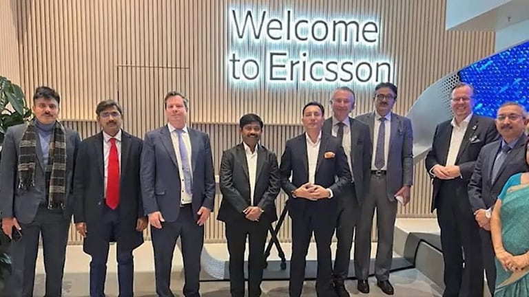 यूपी ग्लोबल इन्वेस्टर्स समिट से पहले विदेशों से हजारों करोड़ रुपये के मिले निवेश प्रस्ताव UP Tak