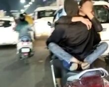 लखनऊ: स्कूटी पर कपल को रोमांस करना पड़ा भारी, पुलिस ने लिया ऐसा एक्शन अब नहीं करेंगे हरकत UP Tak