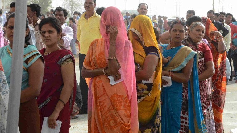 UP Nikay Chunav 2022: कौन लड़ सकता है, वोटर कौन, कितने निकाय, आरक्षण प्रक्रिया, जानें सब उत्तर प्रदेश नगर निकाय चुनाव