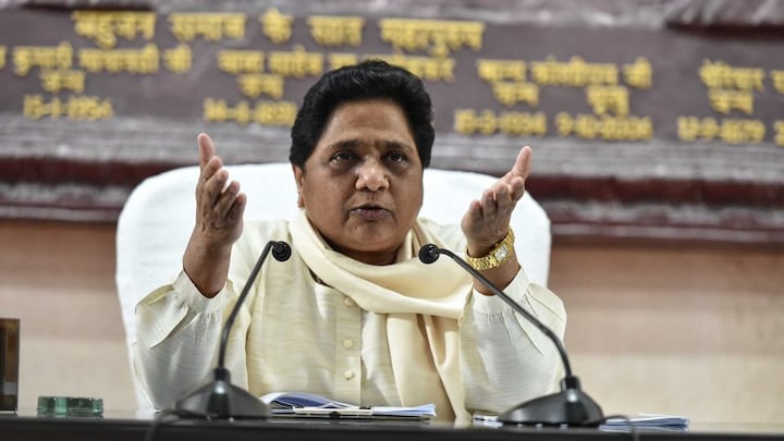 मायावती ने BJP सरकार पर साधा निशाना, निवेशक सम्मेलन की तैयारियों पर कसा ये तंज UP Tak