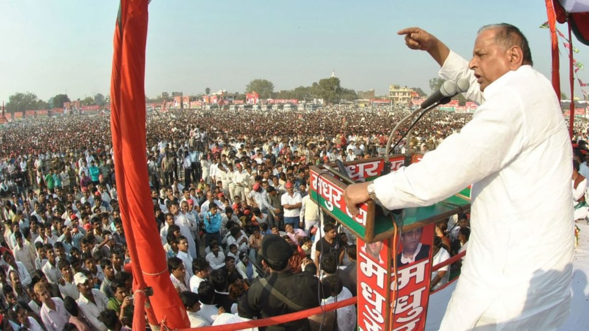 कामयाबी हो या नाकामी, हमेशा समर्थकों के ‘नेता जी’ रहे मुलायम सिंह यादव UP Tak
