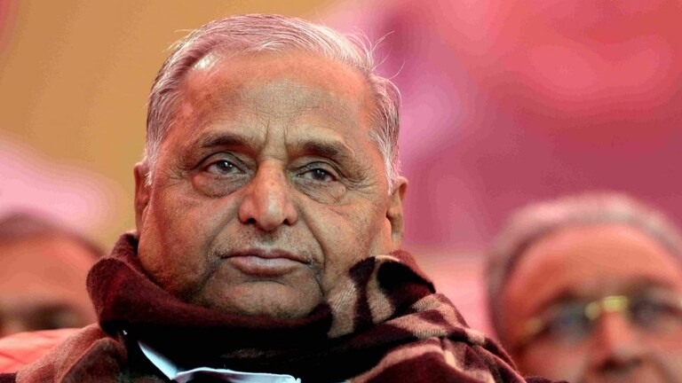 मुलायम सिंह की श्रद्धांजलि सभा बड़े पैमाने पर मनाएगी सपा, जानिए क्या है तैयारी UP Tak