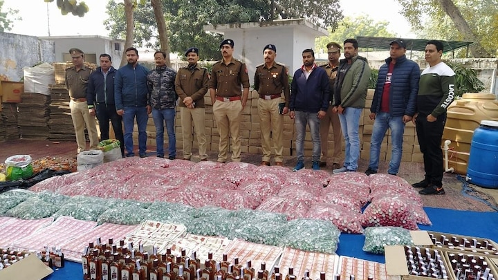 मुजफ्फरनगर: नकली शराब की बिक्री करने वाले गिरोह का भंडाफोड़, 12 गिरफ्तार UP Tak