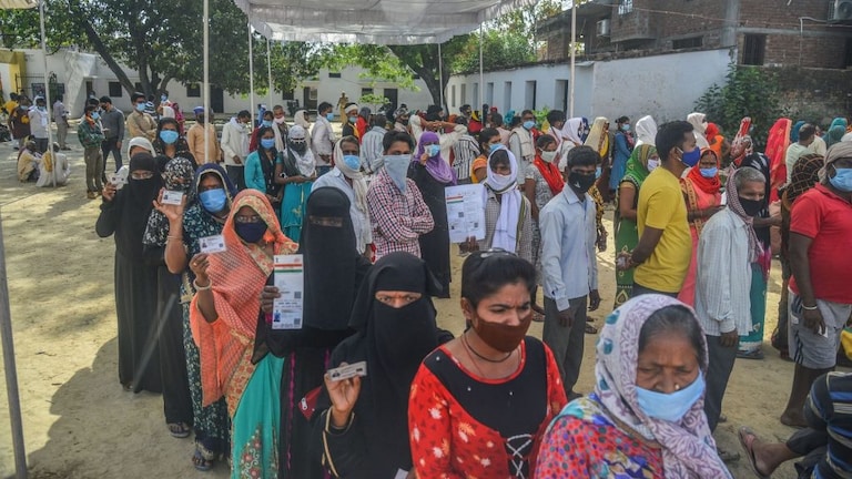 UP विधानसभा चुनाव 2022: आपकी सीट के लिए कब होगी वोटिंग? देखिए पूरा शेड्यूल UP Tak