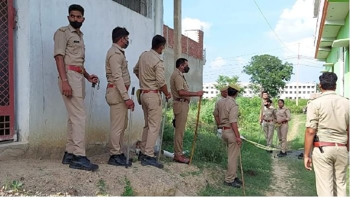 यूपी: विवाद सुलझाने के लिए चल रही थी पंचायत, अचानक रिटायर्ड फौजी ने की फायरिंग, दो की मौत UP Tak