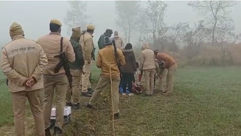 बस्ती: पुलिस ने किया खुलासा, प्रेम प्रसंग में युवती की हुई थी हत्या, दो गिरफ्तार UP Tak