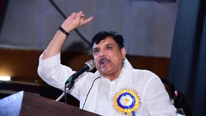 संजय सिंह का तंज, ‘अगली बार कहना पड़ेगा PM ने काले किले की प्राचीर से भाषण दिया’ UP Tak