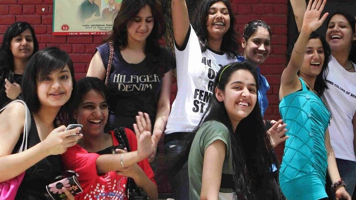 Sarkari Naukri: यूपी 12वीं पास के लिए सरकारी नौकरी, कुल 3544 वैकेंसी, यहां जानें डिटेल्स UP Tak