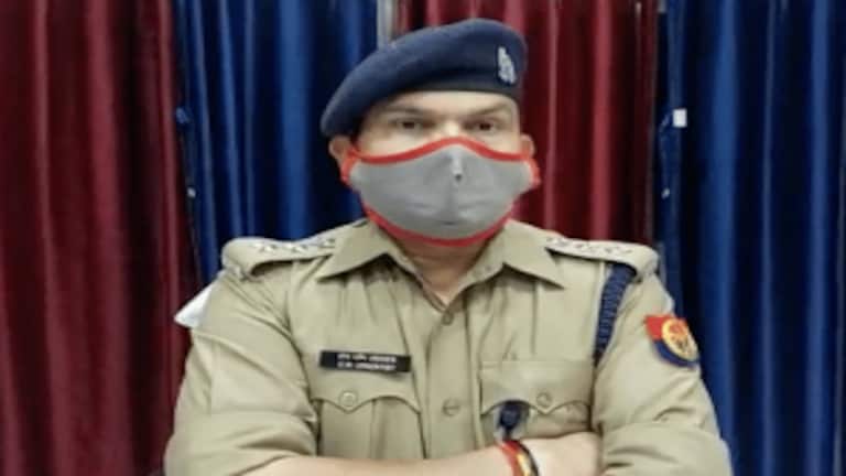 UP में नाबालिग दलित प्रेमी जोड़े को कालिख पोतकर, चप्पलों की माला पहना घुमाया गया, 5 अरेस्ट UP Tak