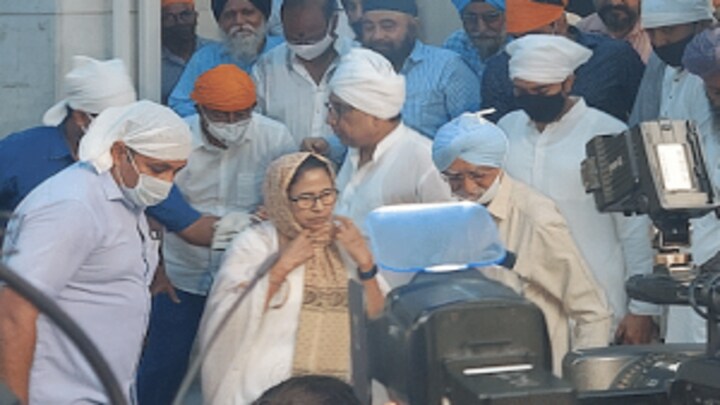 लखीमपुर खीरी हिंसा: ममता बनर्जी ने कहा- ‘यूपी रामराज्य नहीं बल्कि किलिंग राज्य हो चुका है’ UP Tak