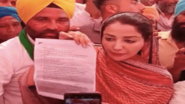 लखीमपुर खीरी हिंसा में मारे गए किसान के गांव पहुंची सिंगर सोनिया मान, कहा- ‘मारी गई गोली’ UP Tak