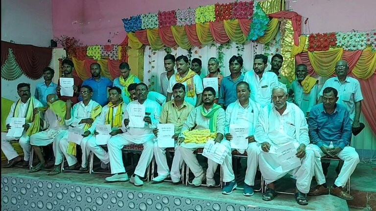 मऊ: अब ओम प्रकाश राजभर की SBSP से प्रदेश सचिव सहित कई नेताओं ने दिया इस्तीफा UP Tak