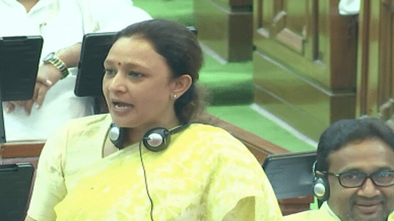 UP विधानसभा मॉनसून सत्र: कांग्रेस विधायक आराधना मिश्र मोना ने उठाया महंगाई का मुद्दा UP Tak