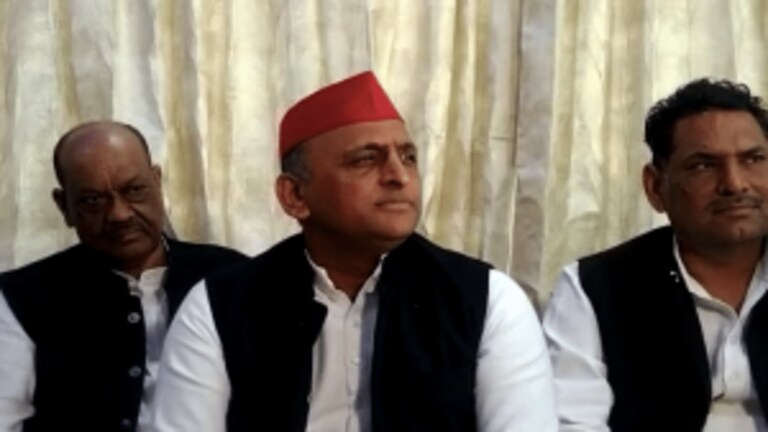 अखिलेश यादव ने दिया बड़ा इशारा, बताया कहां से लड़ सकते हैं 2024 का लोकसभा चुनाव UP Tak