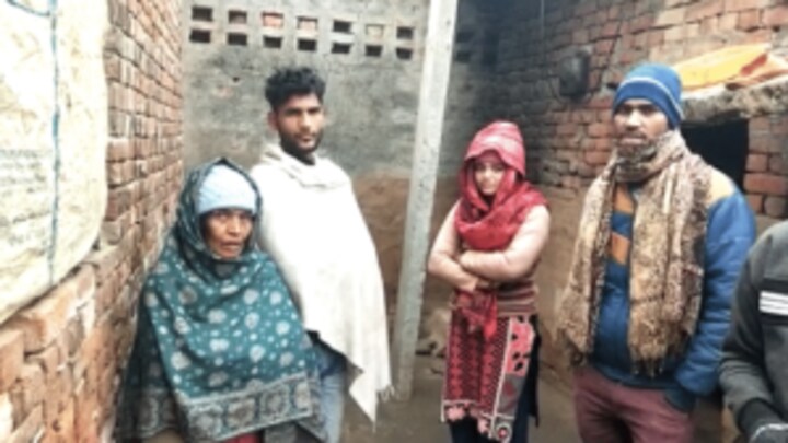 हापुड़ स्वास्थ्य विभाग ने बीमार बच्चे को जबरदस्ती लगाए 3 टीके? हुई उसकी मौत, CMO ने ये कहा UP Tak